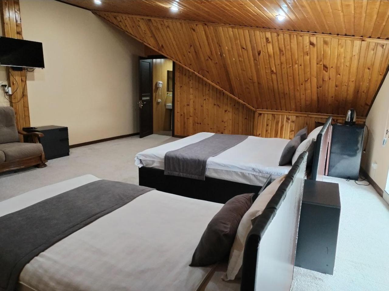 Guest House "Rohat Lux" Самарканд Екстер'єр фото